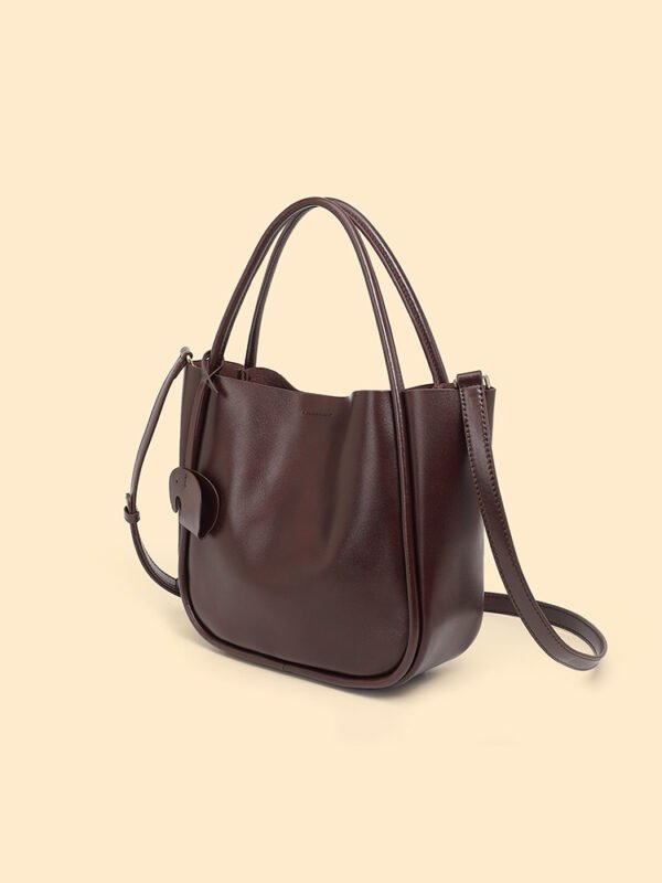 Full-Grain Leather Tote Bag — Chic Fall/Winter Shoulder Style