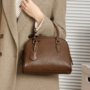 women’s crossbody handbag