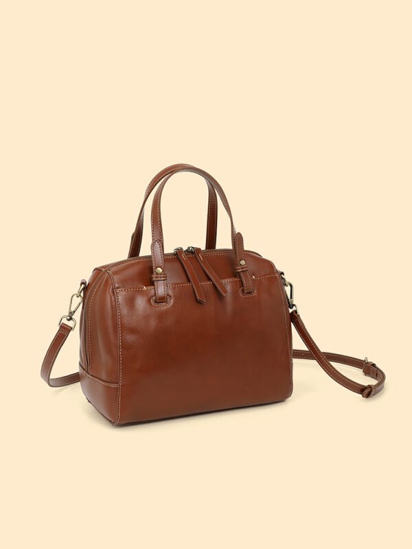 4P3A2892 Genuine Leather Tote Bag — Versatile Shoulder & Crossbody Style
