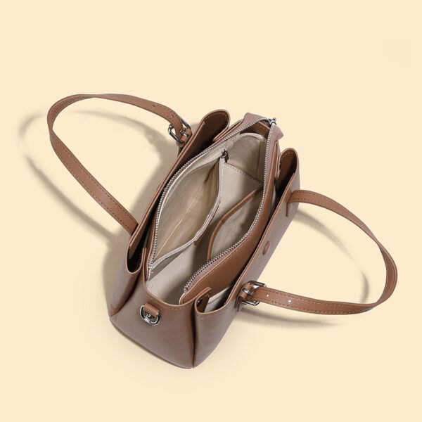 4P3A2944 Genuine Leather Commuter Tote Bag — Versatile Shoulder & Crossbody