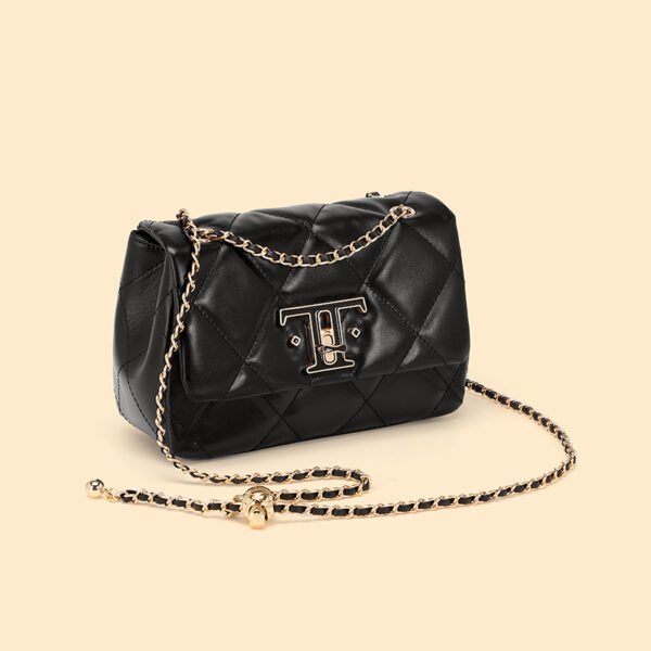 4P3A3368 Genuine Leather Quilted Shoulder Bag — Chain Lock Mini Flap