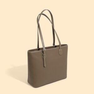 4P3A3967 Cowhide Leather Vintage Minimalist Tote Bag — Large Capacity