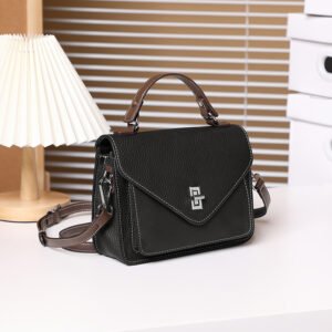 4P3A4053 Genuine Leather French Small Square Bag — Chic Crossbody Tote