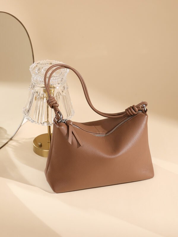 Full-Grain Leather Shoulder Tote — Minimalist Commuter Bag