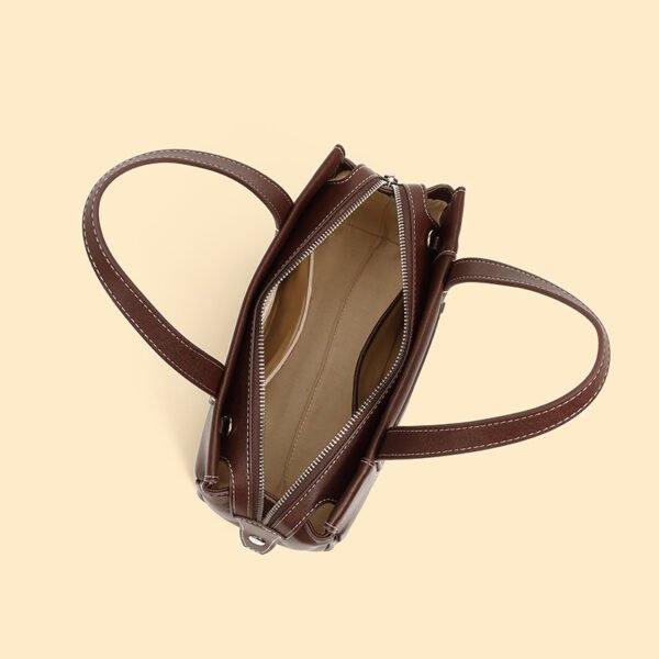 4P3A8658 Vintage Leather Tote Bag — Fall/Winter Shoulder & Crossbody