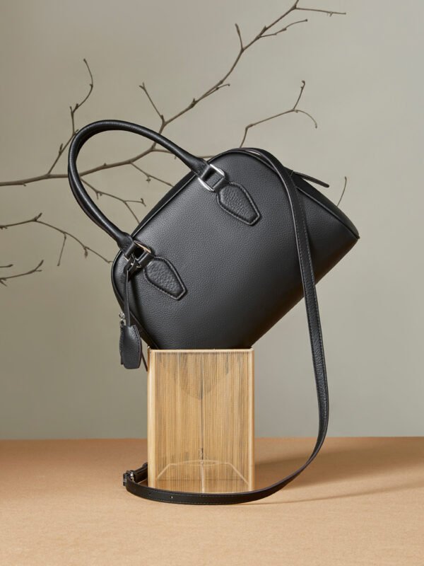 Premium Genuine Leather Boston Bag – Large Capacity Cowhide Handbag