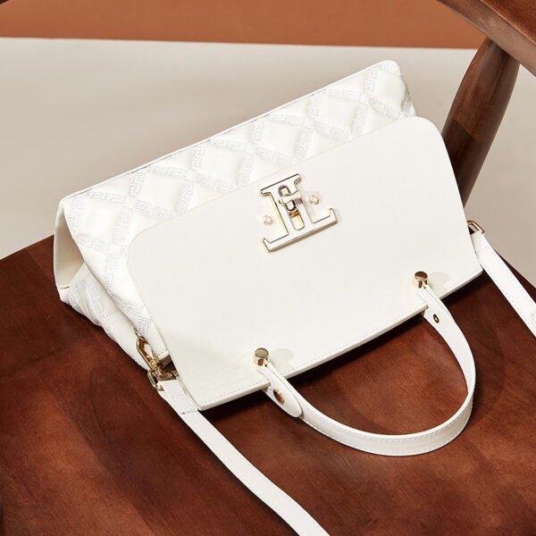 Genuine Leather Quilted Shoulder Bag — Everyday Elegance