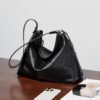 800X800主图_0001_无题会话12744 Genuine Leather Shoulder Tote Bag – Elegant Underarm Style