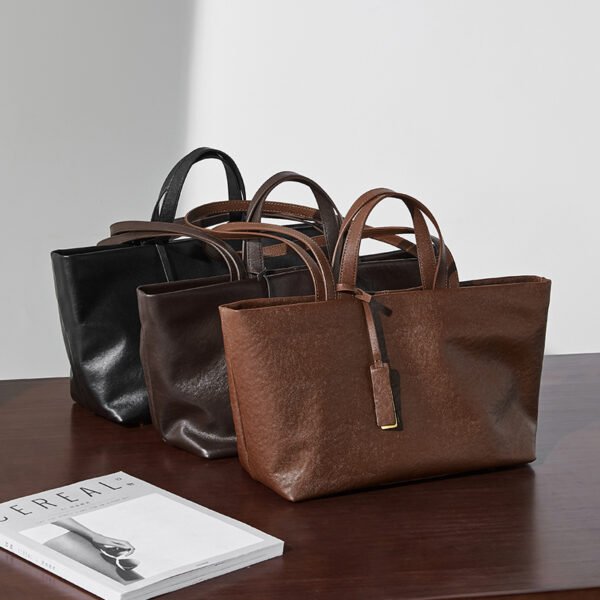 Cowhide Leather Commuter Tote Bag — Soft Vintage Style
