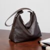 800X800主图_0002_无题会话12743 Genuine Leather Shoulder Tote Bag – Elegant Underarm Style