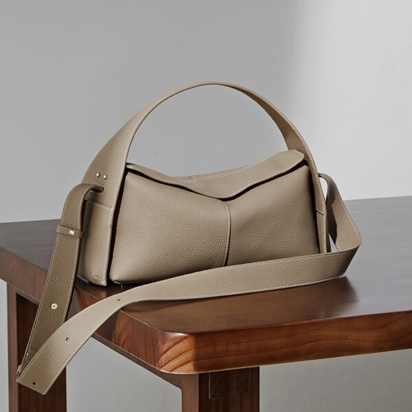 Full Grain Leather Shoulder Bag – Vintage Crossbody Handbag for Women