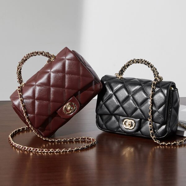 800X800主图_0006_无题会话13795 Quilted Leather Chain Bag — Elegant Crossbody Handbag