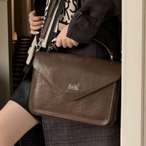 women’s crossbody satchel