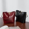 Genuine Leather Bucket Bag for Women | Large Capacity Retro Shoulder Tote – Mode