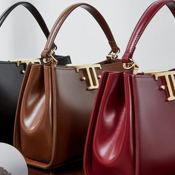 Genuine Leather Shoulder Bag – Double Buckle Commuter Handbag