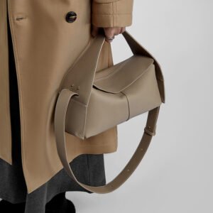 leather shoulder handbag