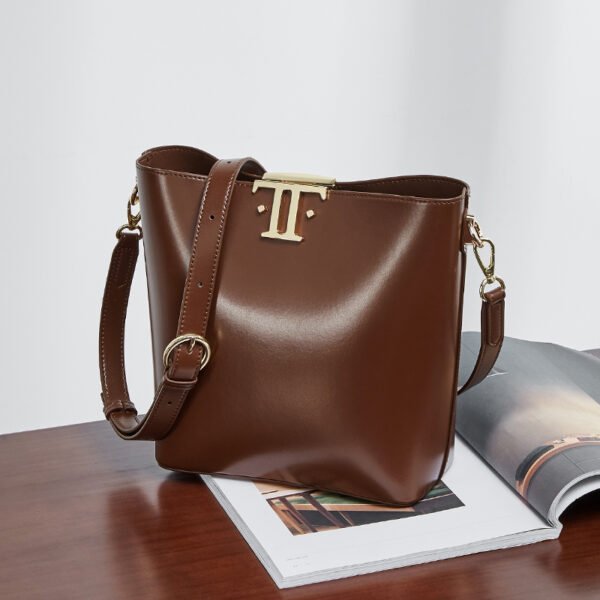Genuine Leather Bucket Bag for Women | Large Capacity Retro Shoulder Tote – Mode