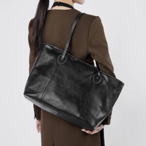 oversized shoulder bag