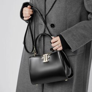 Commuter Leather Tote