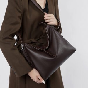 Fashionable Shoulder Bag
