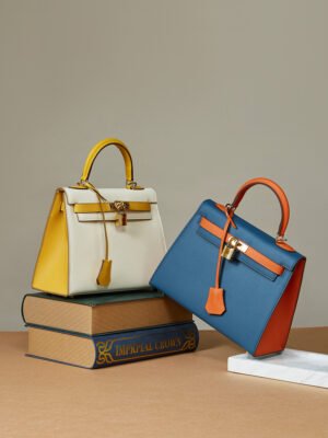 Leather Chain Crossbody Mini Bag | Genuine Cowhide Phone Shoulder Bag