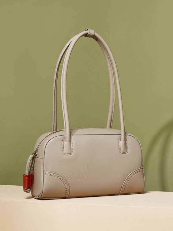 900X1200主图_0000_无题会话9128 Women’s Genuine Leather Bowling Bag | Large Capacity Cowhide Tote & Crossbody Commuter Handbag