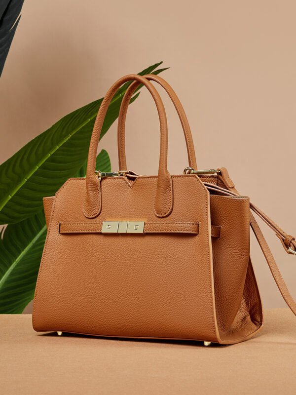 900X1200主图_0002_无题会话12094 Large Capacity Mommy Leather Bag – Fashion Platinum Shoulder & Crossbody Bag