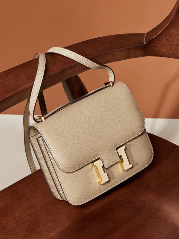 900X1200主图_0002_无题会话9039 Genuine Leather H-Lock Shoulder Crossbody Bag — Timeless Mini Tote