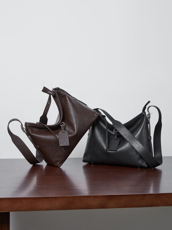 900X1200主图_0004_无题会话11025 Genuine Leather Large Tote Bag — Effortless Elegance