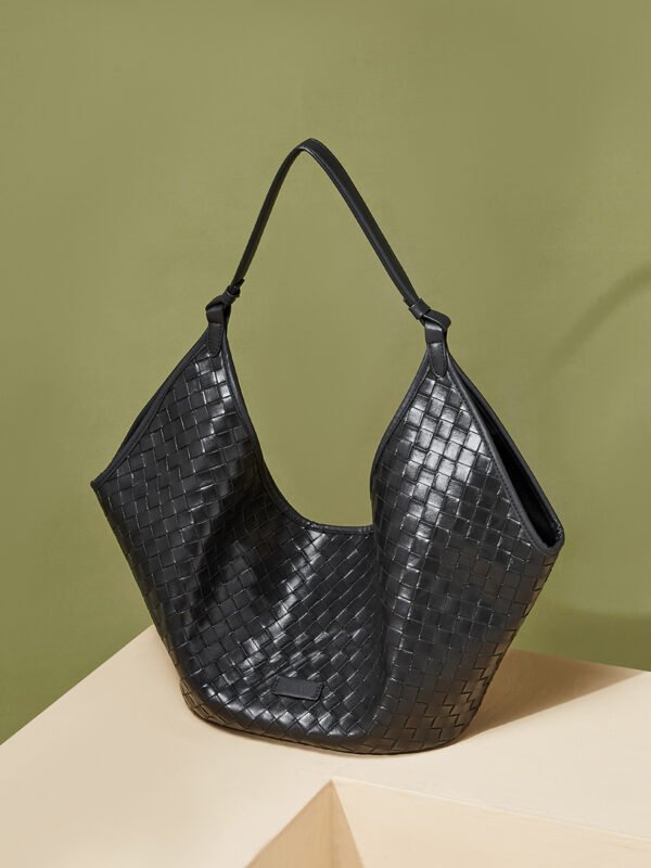 900X1200主图_0004_无题会话9130 Genuine Leather Woven Tote Bag | Large Capacity Shoulder Hobo Bag for Women | Quilted Commuter Handbag