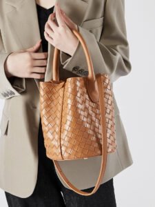 chic bucket tote bag