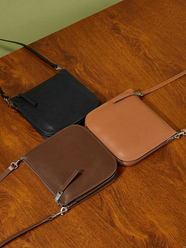 900X1200主图_0016_场景图 (1) Genuine Leather Bucket Shoulder Crossbody Bag — Compact Phone Tote