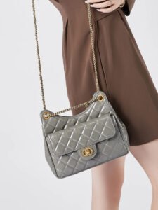 women’s chain shoulder bag