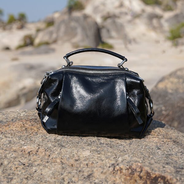 DSC01774 Genuine Leather Tote Bag — Vintage Commute Style