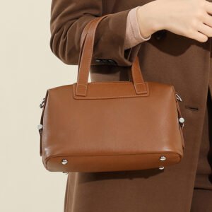 classic women’s shoulder bag