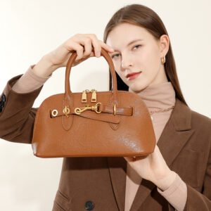 women’s retro handbag