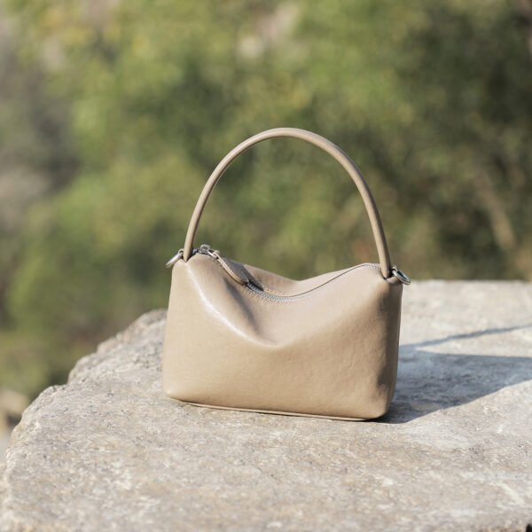 JJSY4206 Vintage Leather Top Handle Bag — Fashion Pillow Crossbody