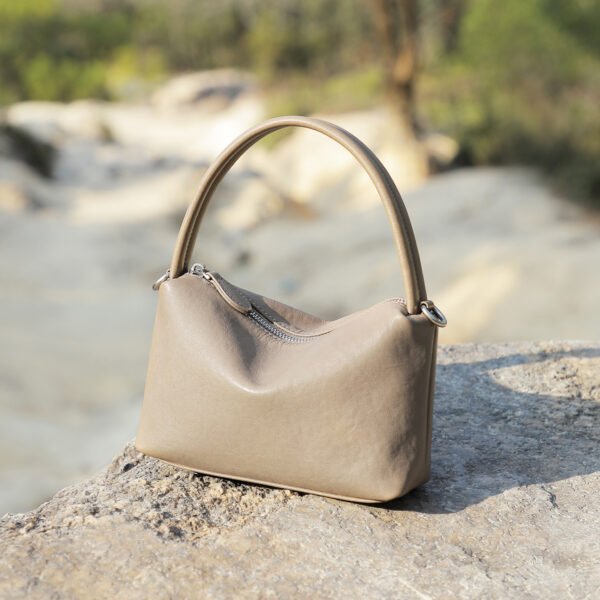 JJSY4213 Vintage Leather Top Handle Bag — Fashion Pillow Crossbody