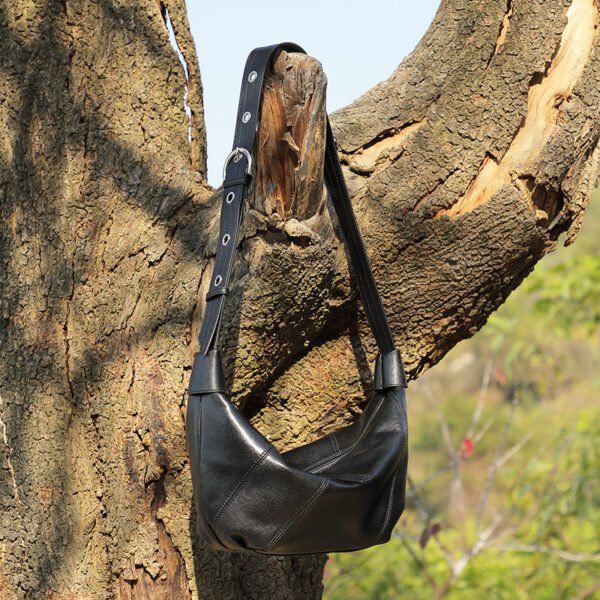 JJSY4226 Fashion Leather Shoulder Bag — Trendy Underarm Crossbody