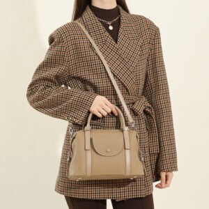 leather commuter tote