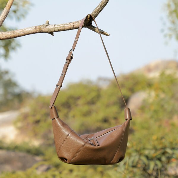 JJSY4234 Fashion Leather Shoulder Bag — Trendy Underarm Crossbody