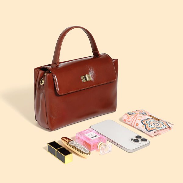 Genuine Leather Shoulder Bag — Stylish Vintage Tote