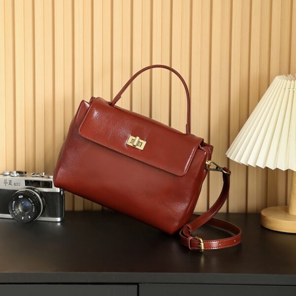 Genuine Leather Shoulder Bag — Stylish Vintage Tote