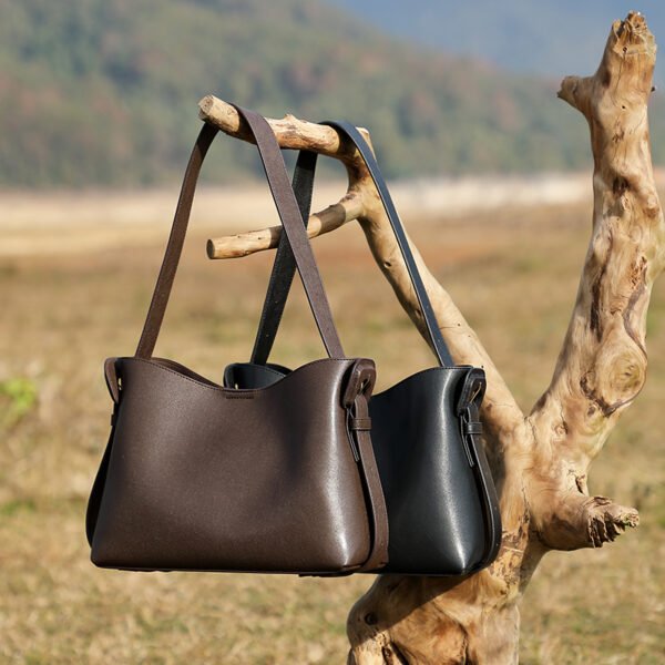 JJSY7408 Leather Underarm Tote Bag — Minimalist Casual Style