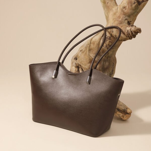 Genuine Leather Tote Bag with Pouch — Large Capacity Commuter Style