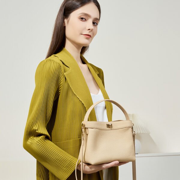 画板 2 Genuine Leather Bucket Bag | Chic Minimalist Shoulder & Crossbody Handbag