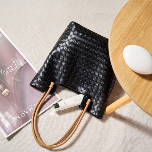 Genuine Leather Tote Genuine Leather Tote