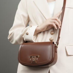 compact daily handbag