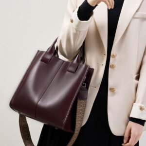 women’s leather tote