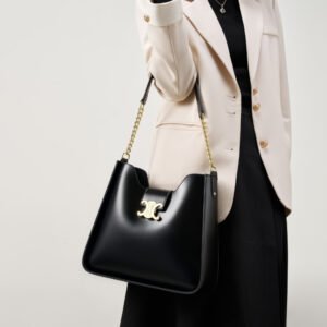 stylish leather shoulder bag